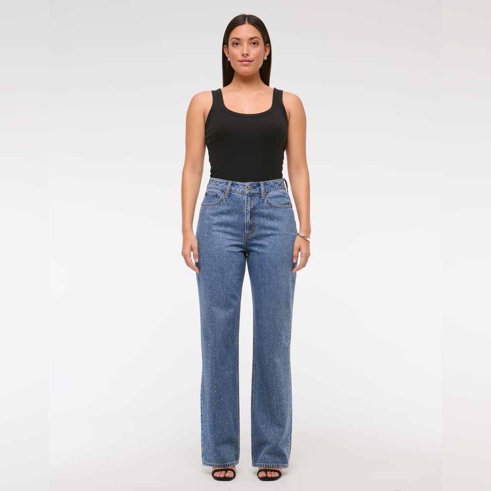 NEW Abercrombie Curve Love High Rise Loose Jean - Women's Size 34 Regular